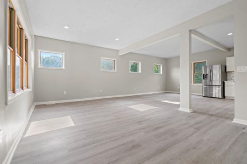 120 James St, Whitaker PA  15120-2714 exterior