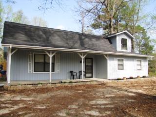 381 Hawthorne Rd, Leesville, LA 71446-6009