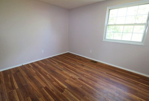 6120 Spicewood Ave, Florence KY  41042-1330 exterior