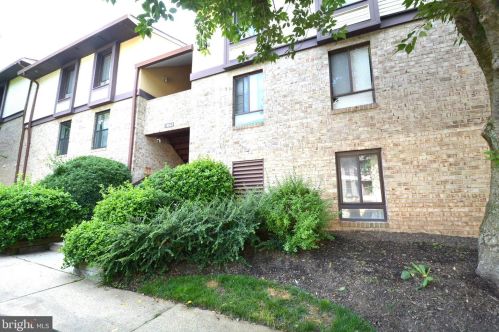 11643 Stoneview Sq, Herndon, VA 20191-2939