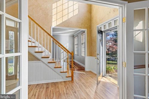 2106 Cross Creek Rd, Macungie, PA 18062-9511