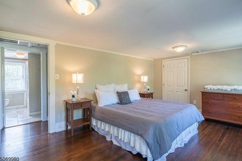 286 Germantown Rd, West Milford NJ  07480-2407 exterior