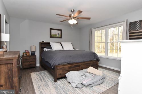 6499 Pleasant Dr, Laurel DE  19956-3298 exterior