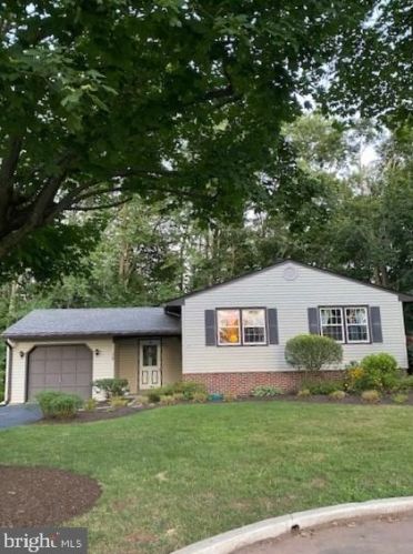 28 Marian Rd, Collegeville, PA 19426-2020