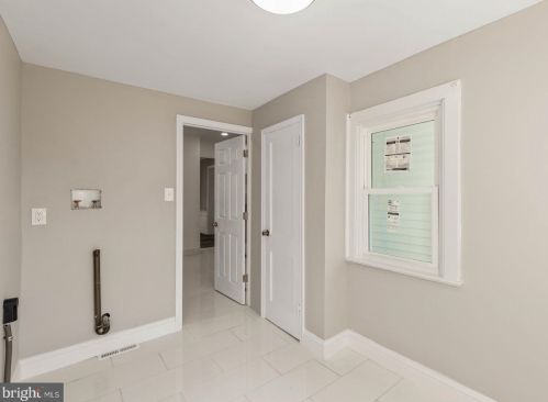 15 Franklin Ave, Beverly NJ  08010-1709 exterior