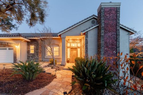 21461 Saratoga Hills Rd, Saratoga CA  95070-5377 exterior