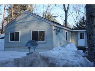 46 Riverside Dr, Fremont, NH 03044-3549