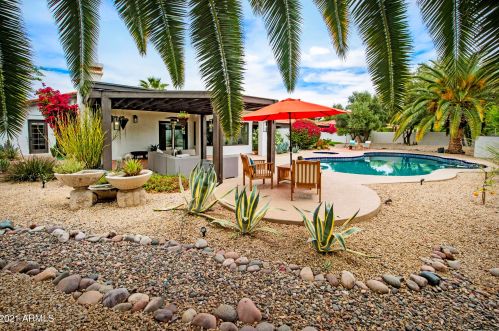 5301 Paradise Dr, Scottsdale AZ 85260-5433 exterior