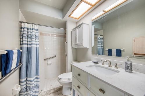 6341 80th Ave, Pinellas Park FL  33781-2100 exterior