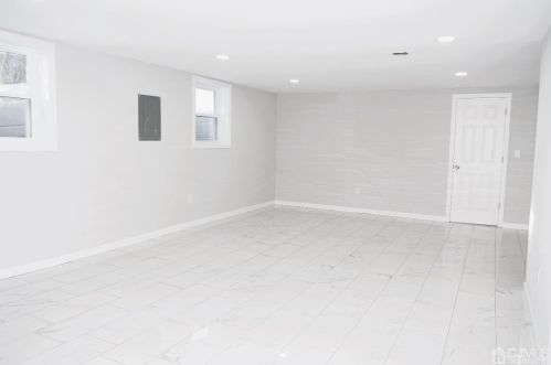 38 Wall St, Metuchen NJ  08840-2858 exterior