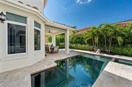 2139 Torino Way, Naples FL  34105-3033 exterior