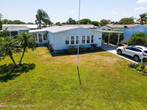 1404 Barefoot Cir, Sebastian, FL 32976-7083