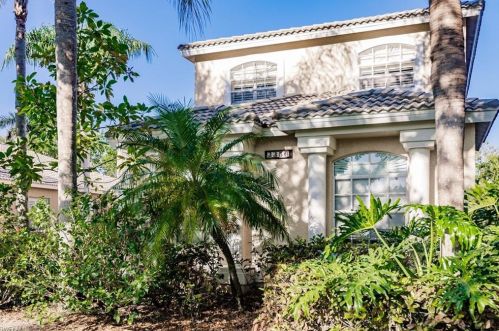 2356 Heritage Greens Dr, Naples FL  34119-3312 exterior