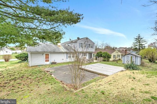 21 Tiffany Ln, Willingboro NJ  08046-3856 exterior