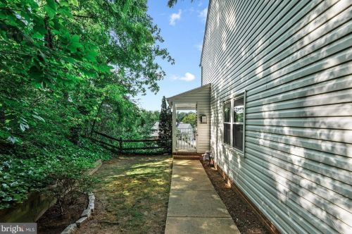 10100 Chatham Ct, Fredericksburg VA  22408-9566 exterior