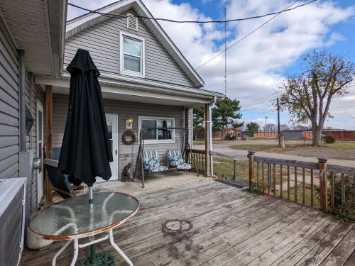 103 Pike St, Williamsport OH  43164 exterior