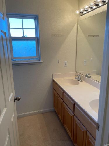 681 Decanter Cir, Windsor CA  95492-9630 exterior