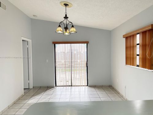 2666 72nd St, Hialeah FL  33016-5419 exterior