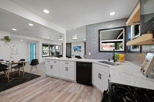 12912 Gramercy Pl, Gardena CA  90249-1808 exterior