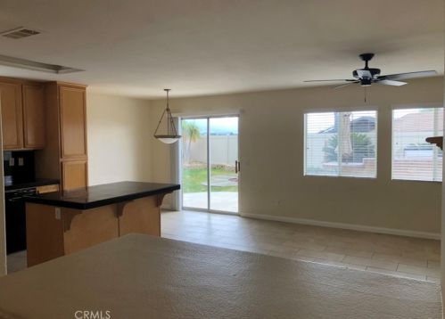 705 Greenwood St, Beaumont CA  92223-7119 exterior