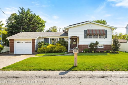 3802 River Rd, Point Pleasant Beach NJ  08742-2054 exterior