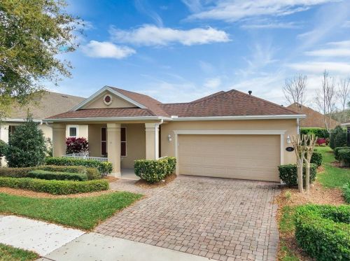 221 Drummond Ln, Deland, FL 32724-7373