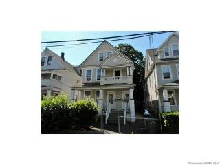 379 Gregory St, Bridgeport CT  06604-5324 exterior