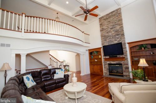 108 Gift Cir, Prospectville PA 19002-2732 exterior