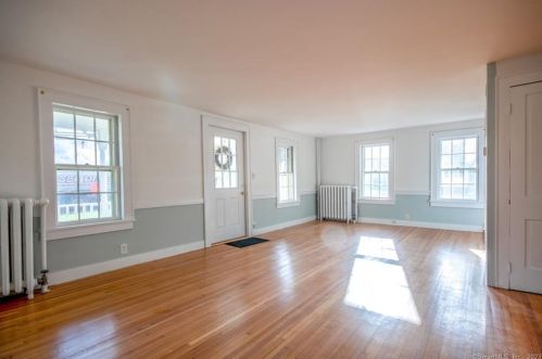 28 Granby Rd, Granby CT  06035-2100 exterior