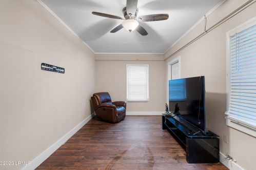 64 Cherokee Farms Rd, Beaufort SC  29906-8823 exterior