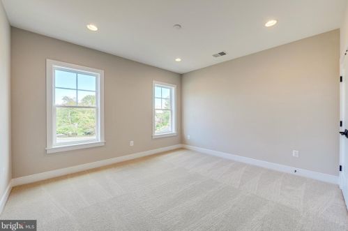 506 West St, Falls Church VA  22046-2846 exterior