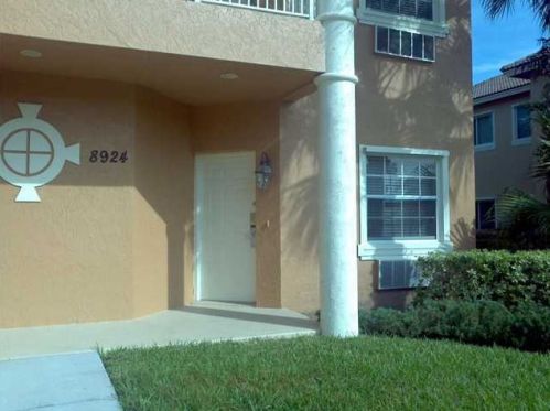 8924 Sandshot Ct, Port Saint Lucie, FL 34986-3312