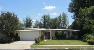 17958 Keswick St, Los Angeles, CA 91335-2142