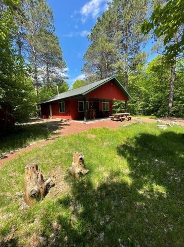 55295 Valley Dr, Barnes, WI 54873