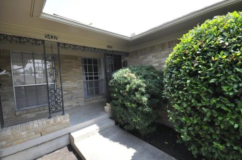 5439 Anita St, Dallas, TX 75206-5335