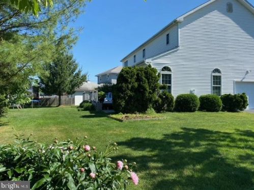 340 Bellevue Ave, Langhorne PA 19047-2847 exterior