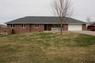 8582 Wildlife Rdg, Dubuque, IA 52003-8402