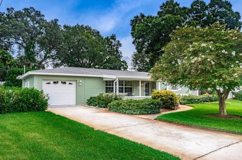 6045 28th Ave, Saint Petersburg, FL 33710-3313