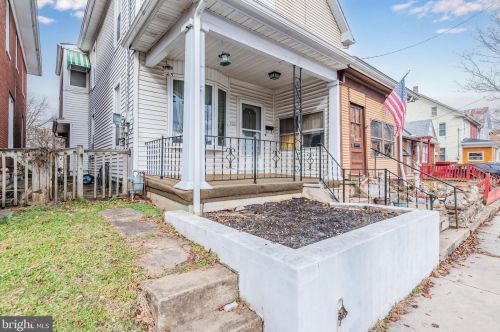 531 Herman Ave, Lemoyne PA  17043-1823 exterior