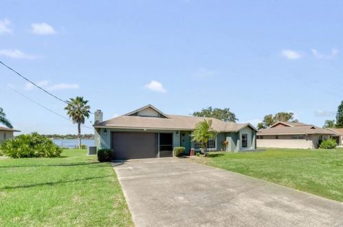 1172 Peak Cir, Deltona, FL 32738-6832