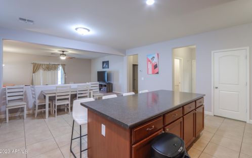 1888 Hubbard Ln, Casa Grande AZ  85122-6742 exterior