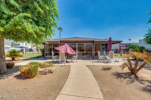 7724 Camelback Rd, Scottsdale AZ 85251-1801 exterior