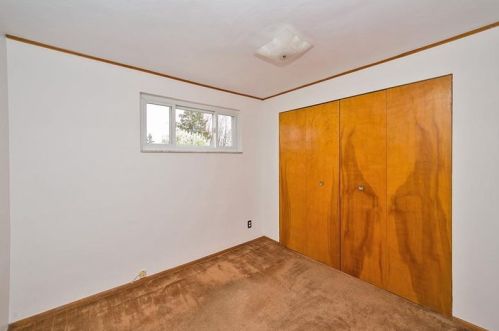 704 Valemont Dr, Verona PA  15147-2641 exterior