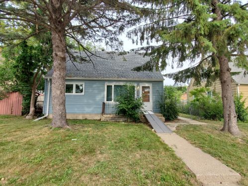 5680 60th St, Milwaukee WI  53218-2428 exterior