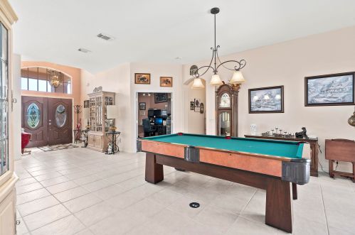 2044 Morningside Blvd, Fort Pierce FL 34952-8821 exterior