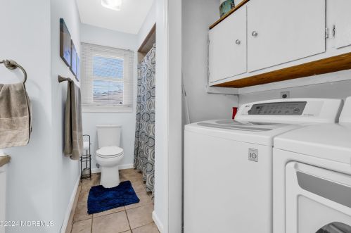 363 Kelly Ave, Bricktown NJ  08724-2230 exterior