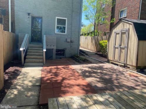 3964 Ames St, Washington DC  20019-3357 exterior