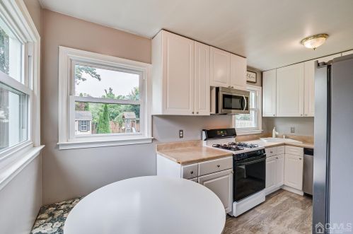 53 Stratford Rd, East Brunswick NJ  08816-2019 exterior