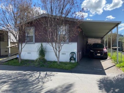 4812 Independence Ln, North Highlands, CA 95660-5416