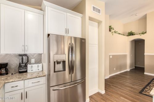 270 Windsor Dr, Gilbert AZ 85296-4123 exterior